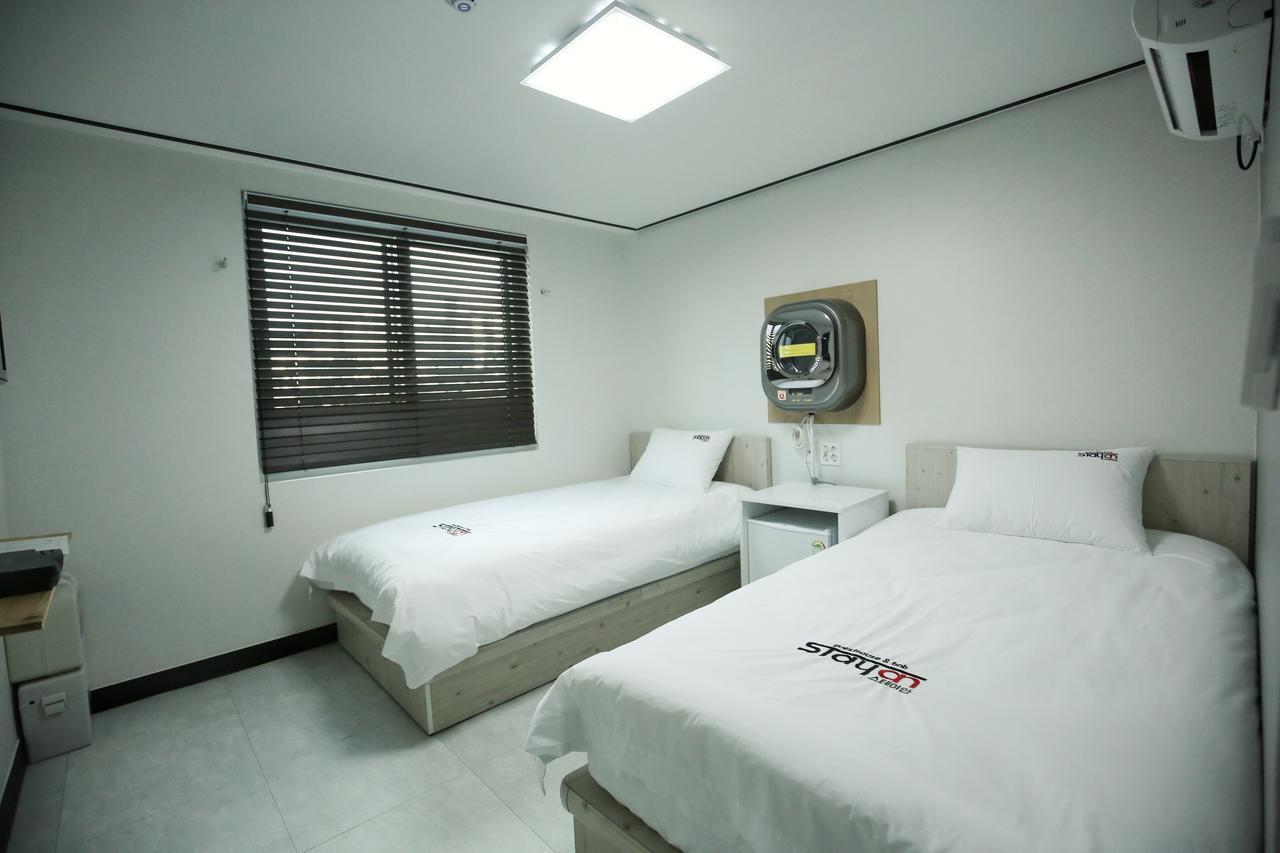 Stayan Guesthouse And Bnb Busan Ngoại thất bức ảnh